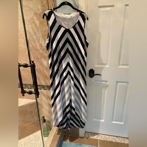 Chico High/low dress. Size 3. Gently worn.